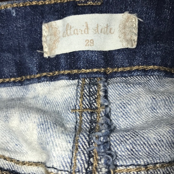 Altar'd state jean shorts - Picture 3 of 3